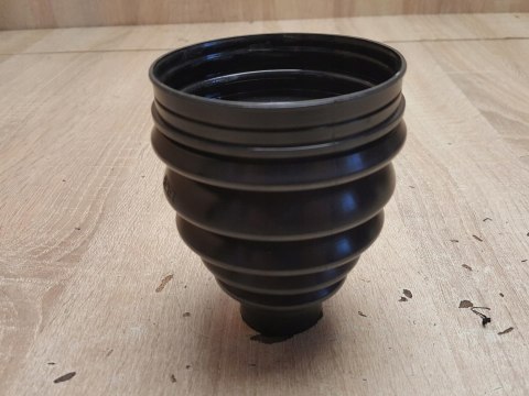 OSŁONA PRZEGUBU PÓŁOSI NAPĘDOWEJ T3X318