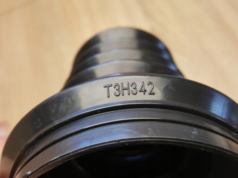OSŁONA PRZEGUBU PÓŁOSI NAPĘDOWEJ T3H342