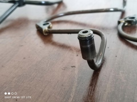 KAWASAKI GPZ KLE ER5 500 RURKI PRZEWODY OLEJOWE