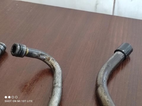 KAWASAKI GPZ KLE ER5 500 RURKI PRZEWODY OLEJOWE