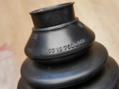 OSŁONA PRZEGUBU PÓŁOSI NAPĘDOWEJ 1150157500012