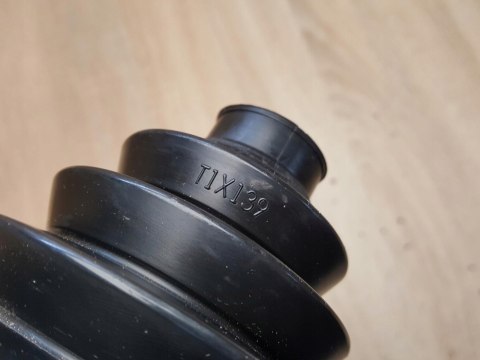 OSŁONA PRZEGUBU PÓŁOSI NAPĘDOWEJ T1X139