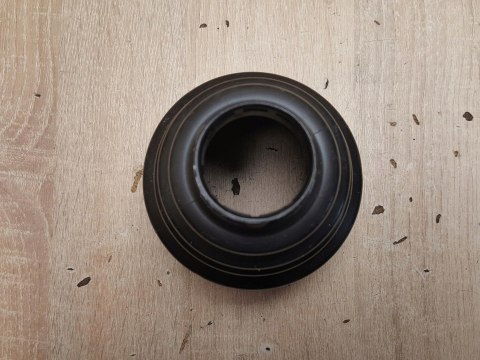 OSŁONA PRZEGUBU PÓŁOSI NAPĘDOWEJ T2X461