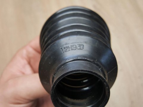 OSŁONA PRZEGUBU PÓŁOSI NAPĘDOWEJ T2H930