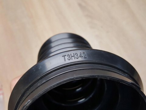 OSŁONA PRZEGUBU PÓŁOSI NAPĘDOWEJ T3H342