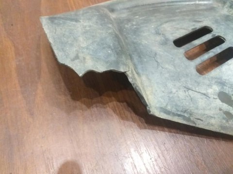 OSŁONA WYPEŁNIENIE PLASTIK LINHAI HYTRACK 550