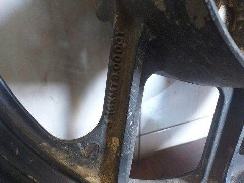 KOŁO FELGA TYŁ KAWASAKI GPX 600