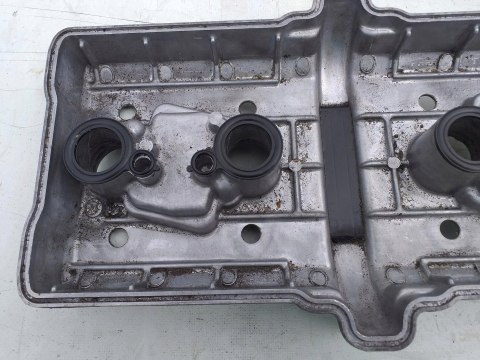 POKRYWA DEKIEL ZAWORÓW GŁOWICY KAWASAKI ZXR 750