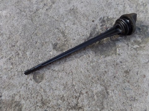 KOREK MIARKA OLEJU KOMPLET HONDA CB 450 NIGHTHAWK