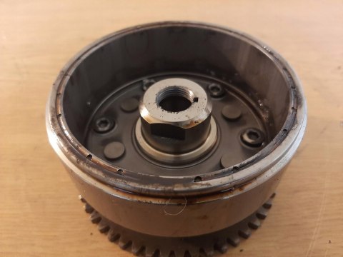 KOŁO MAGNESOWE MAGNETO HONDA CB 500 PC26E