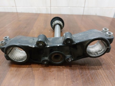 PÓŁKA DOLNA ZAWIESZENIA SZTYCA GILERA RC 600