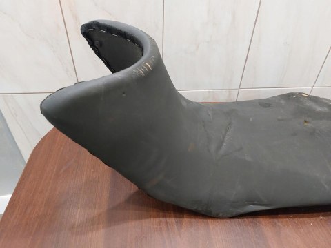 SIEDZENIE FOTEL KANAPA APRILIA PEGASO 650