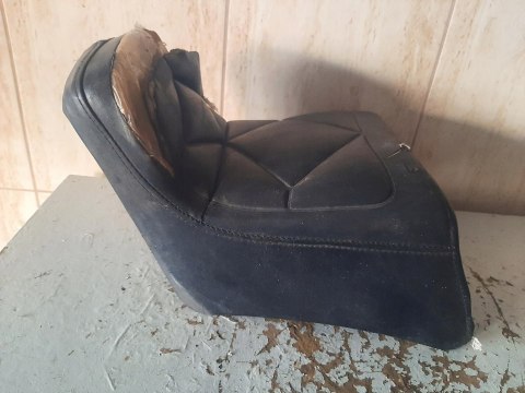 SIEDZENIE FOTEL KANAPA HONDA VT 700
