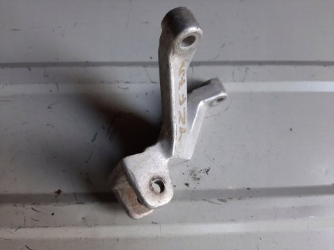 SET PODNÓŻEK YAMAHA YZF 750