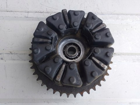 ZĘBATKA ZABIERAK GUMY KAWASAKI ZX6R