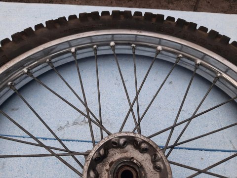 KOŁO FELGA PRZÓD SUZUKI TS 125 R