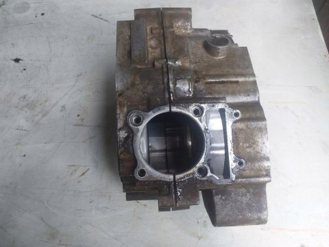 KARTERY BLOK SILNIKA YAMAHA BRUIN 250