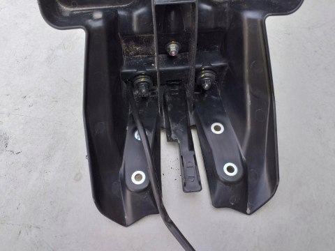 MOCOWANIE TABLICY BŁOTNIK TYŁ YAMAHA LANDER X 250