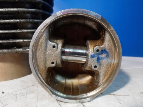 CYLINDER TŁOK HONDA SHADOW VT 600