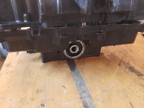 KARTER KARTERY BLOK SILNIKA SUZUKI RF 900
