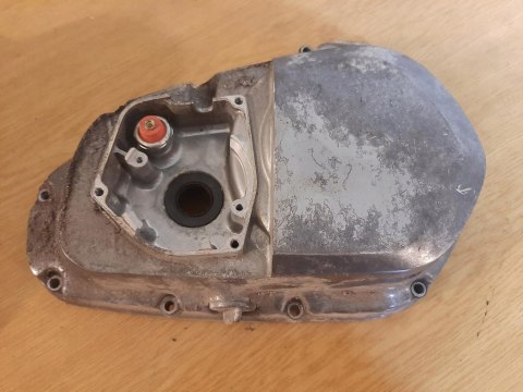 POKRYWA DEKIEL KAPA SUZUKI GR 650