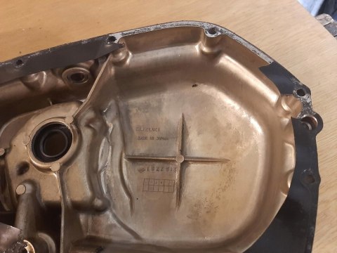 POKRYWA DEKIEL KAPA SUZUKI GR 650