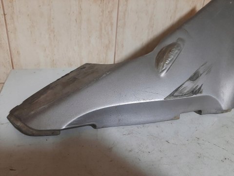 PŁUG BOCZEK OWIEWKA OSŁONA HONDA CBR 1000F