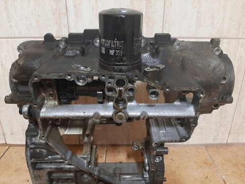 KARTER BLOK SILNIKA DOLNY HONDA CBR 1000F