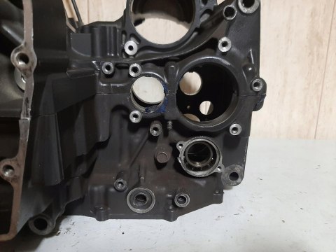 KARTER BLOK SILNIKA SUZUKI GSX R 750 R716