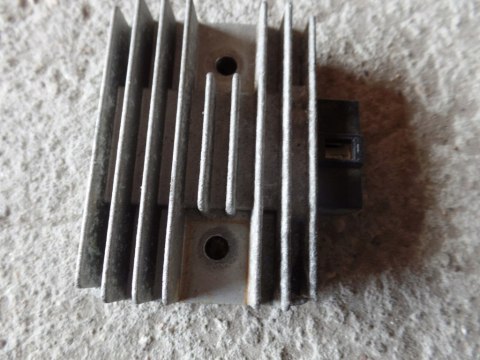 REGULATOR NAPIĘCIA KAWASAKI ZEPHYR