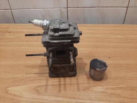 SOLO 105 CYLINDER TŁOK KOMPLET