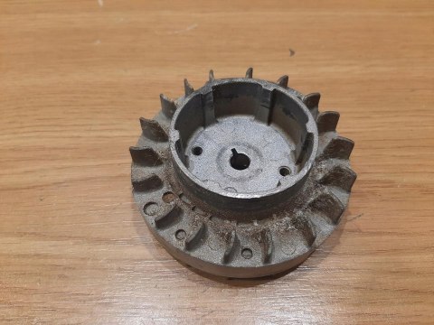 SOLO 105 MAGNETO KOŁO MAGNESOWE